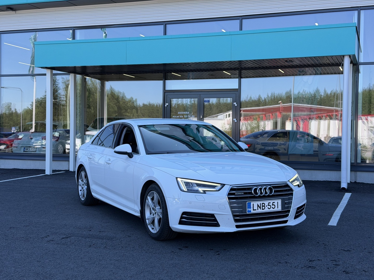 Auto Audi A4