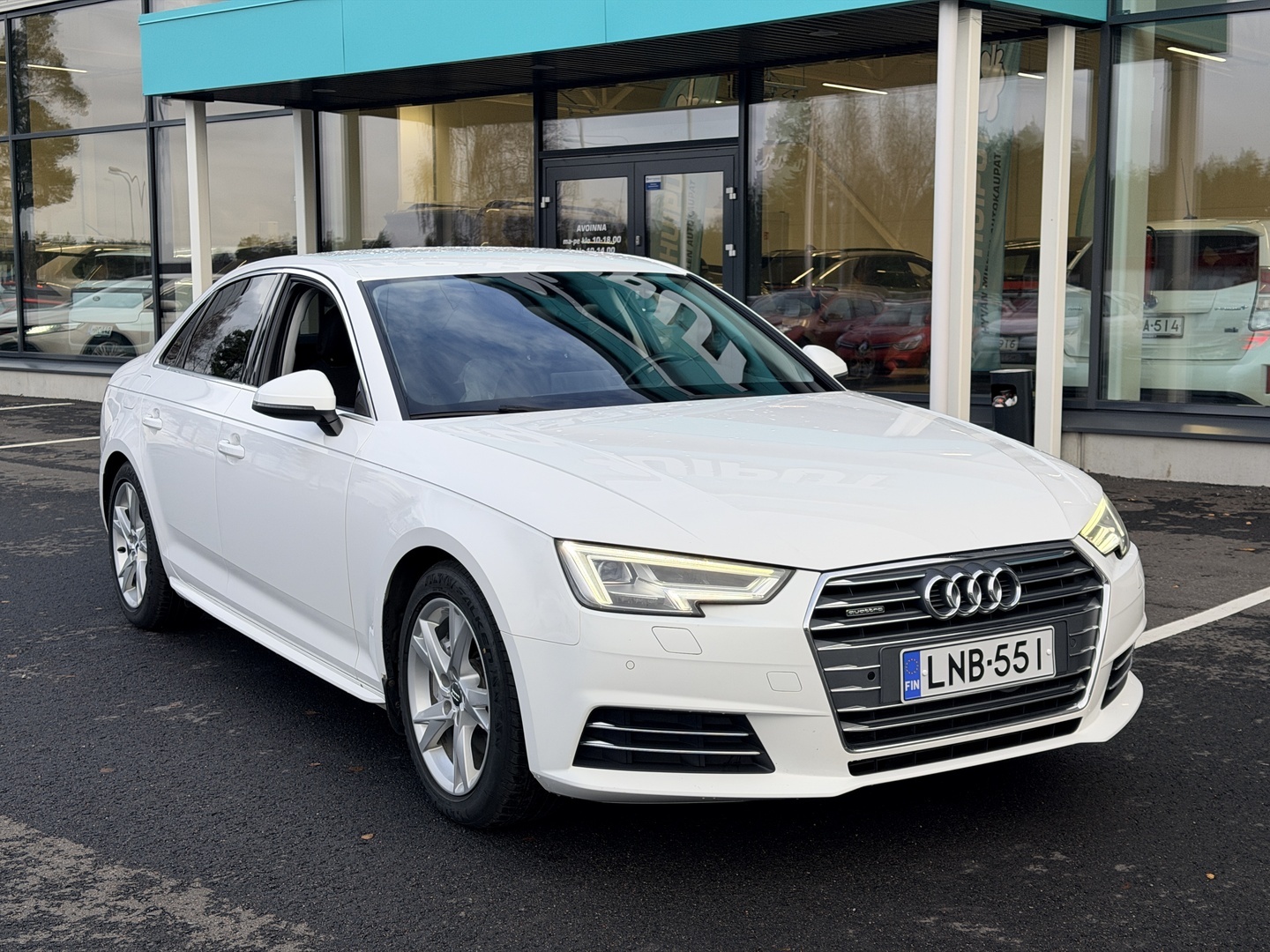 Auto Audi A4