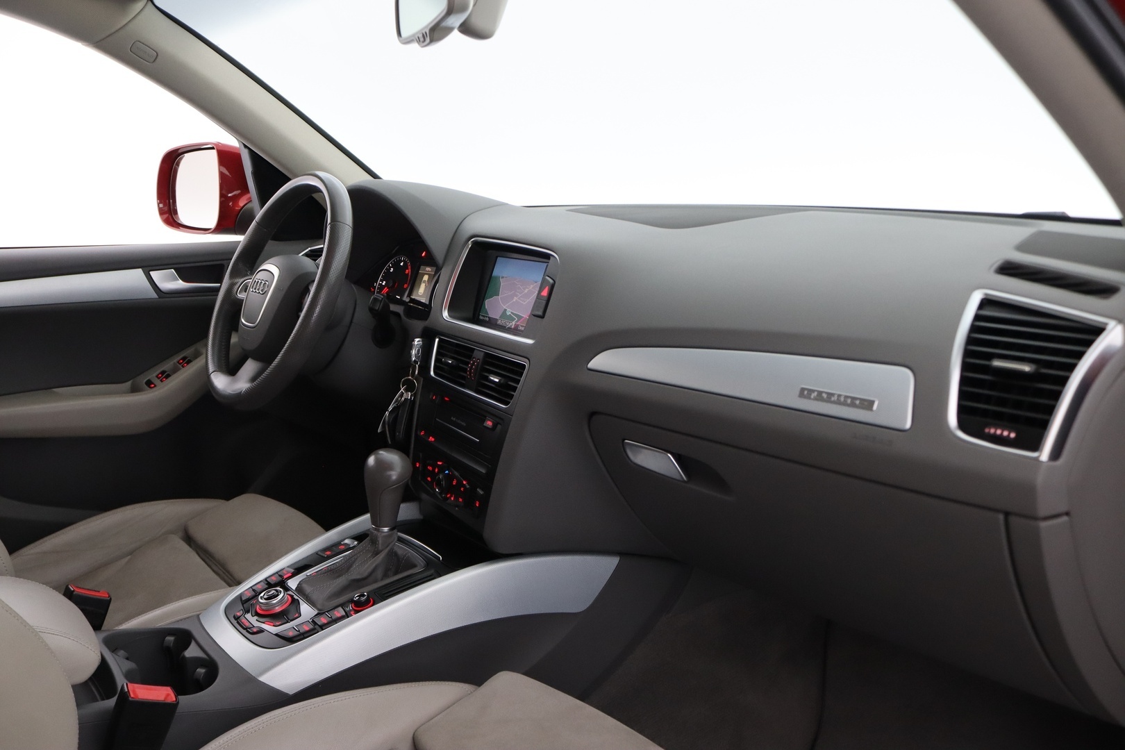 Audi Q5 2,0 TDI 130 kW quattro S tronic 2012, kuva 7/25