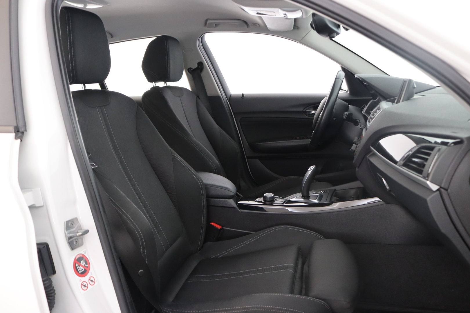 BMW 116 F20 Hatchback 116d A Business 2017, bild 7/26