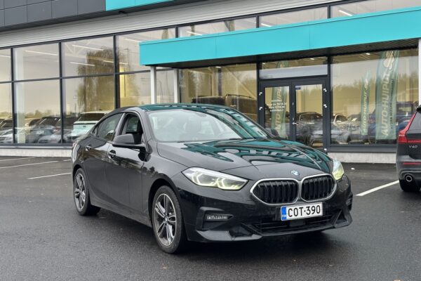 BMW - 218