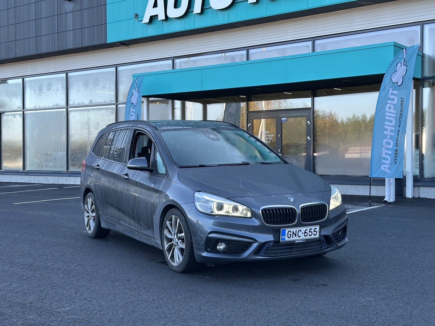 Auto BMW 220