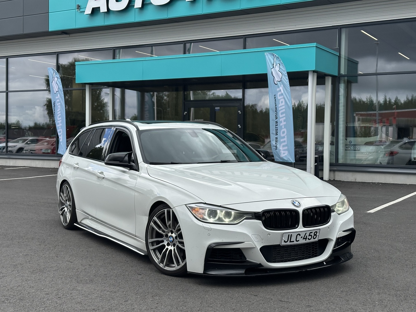 Auto BMW 320