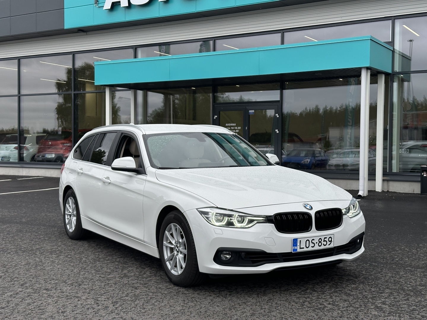Auto BMW 320