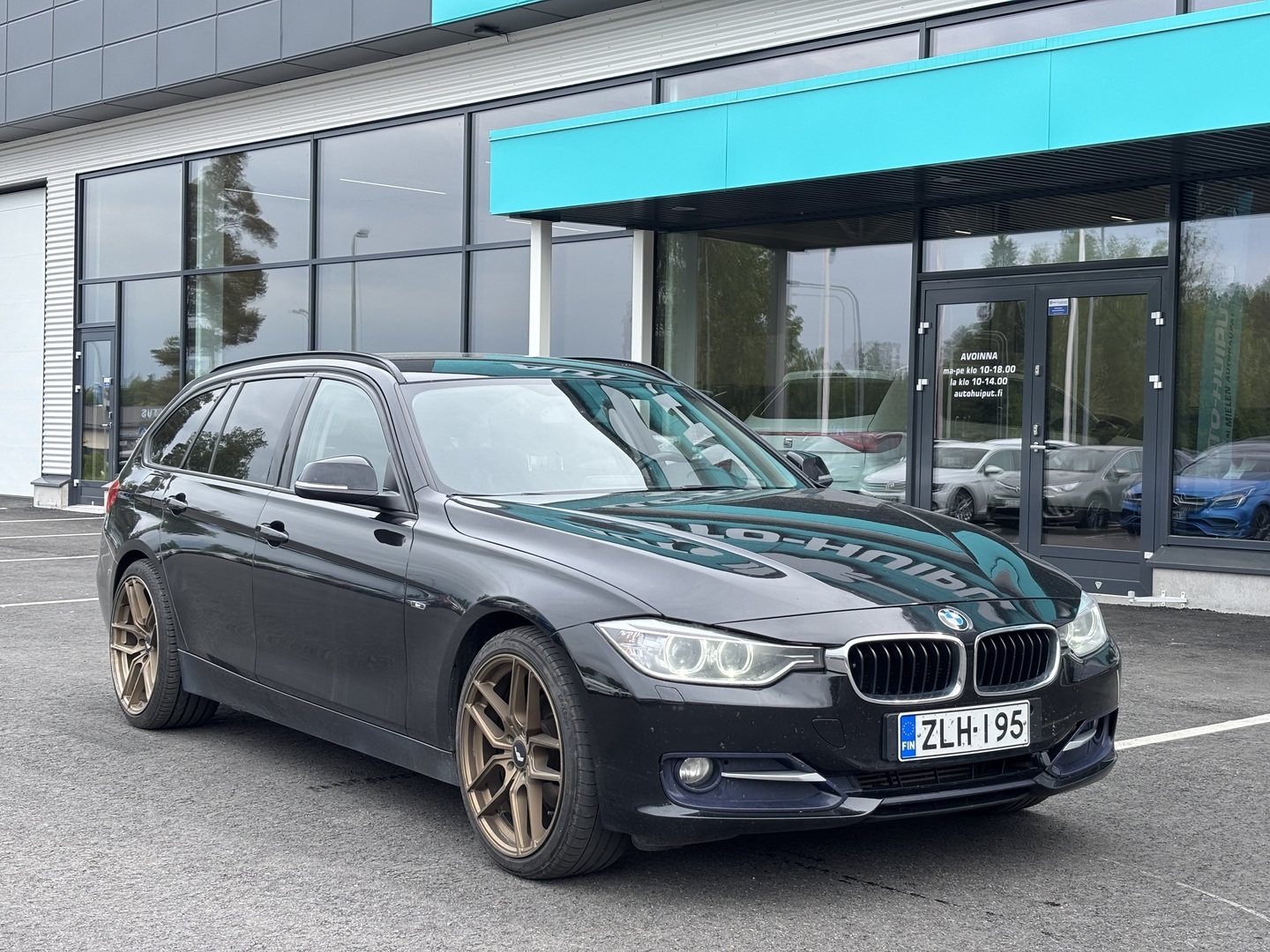 Auto BMW 320