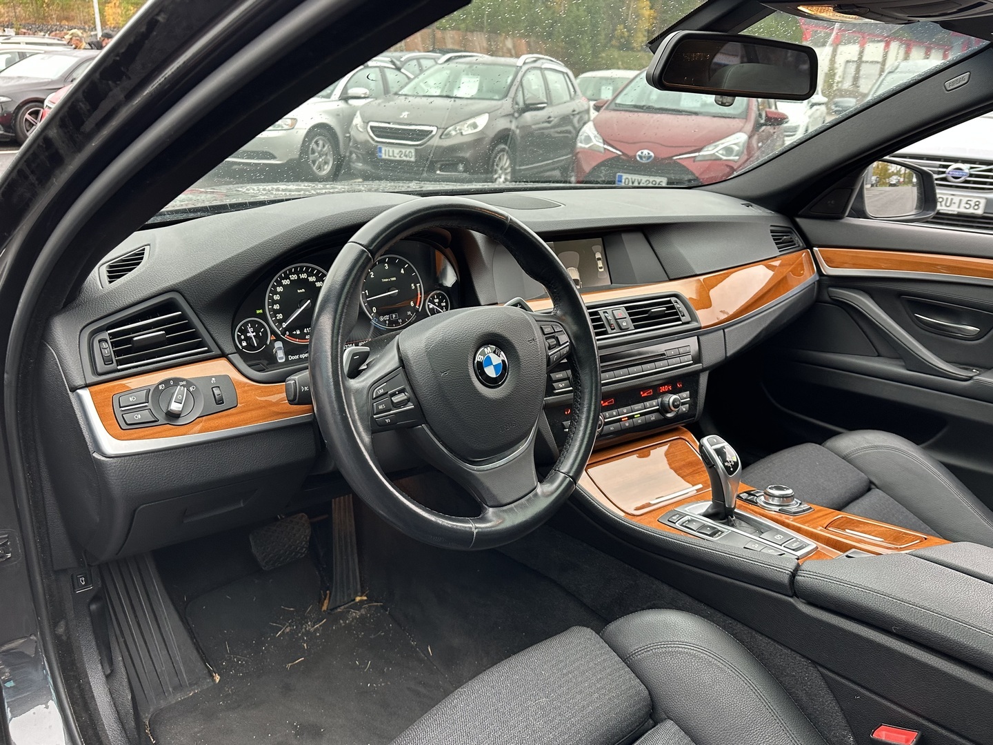 BMW 530 2013, bild 6/11