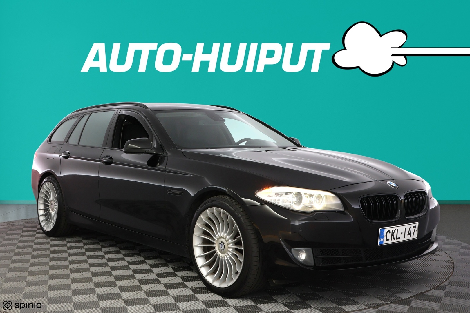 Auto BMW 535