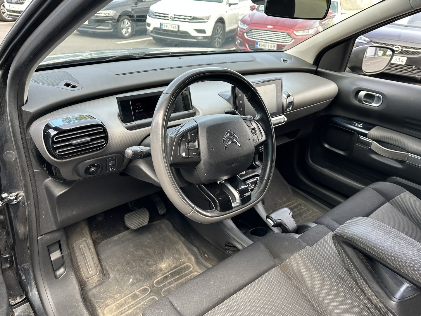 Citroen C4 Cactus 2015, kuva 6/7