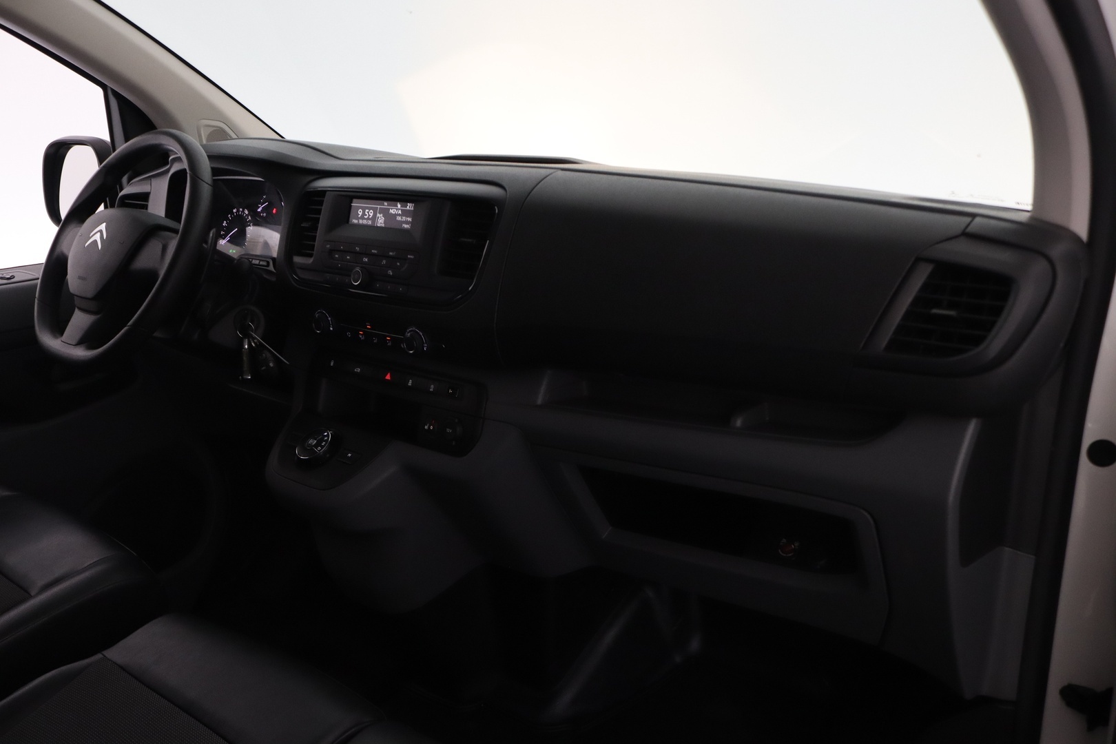 Citroen Jumpy BlueHDi 180 XL EAT8 Aut. 2019, photo 7/18
