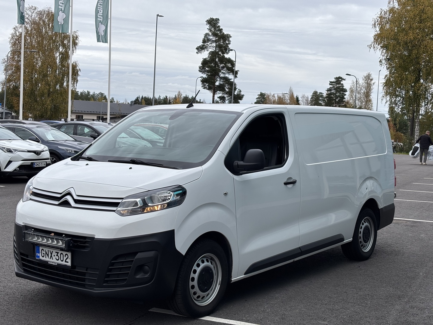 Citroen Jumpy BlueHDi 180 XL EAT8 Aut. 2019, bild 4/7