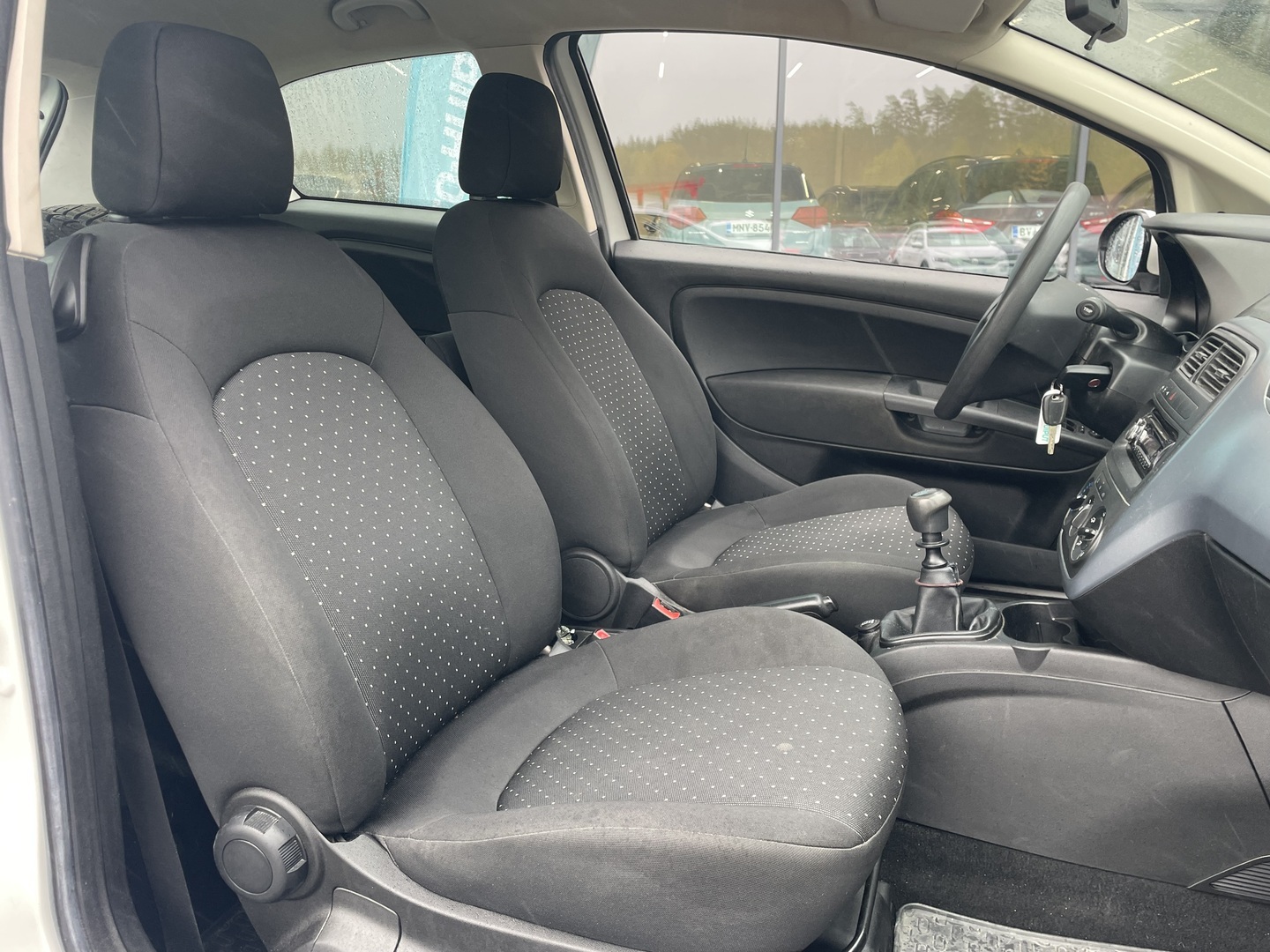 Fiat Grande Punto 1,2 65 Active 3D 2008, kuva 5/7