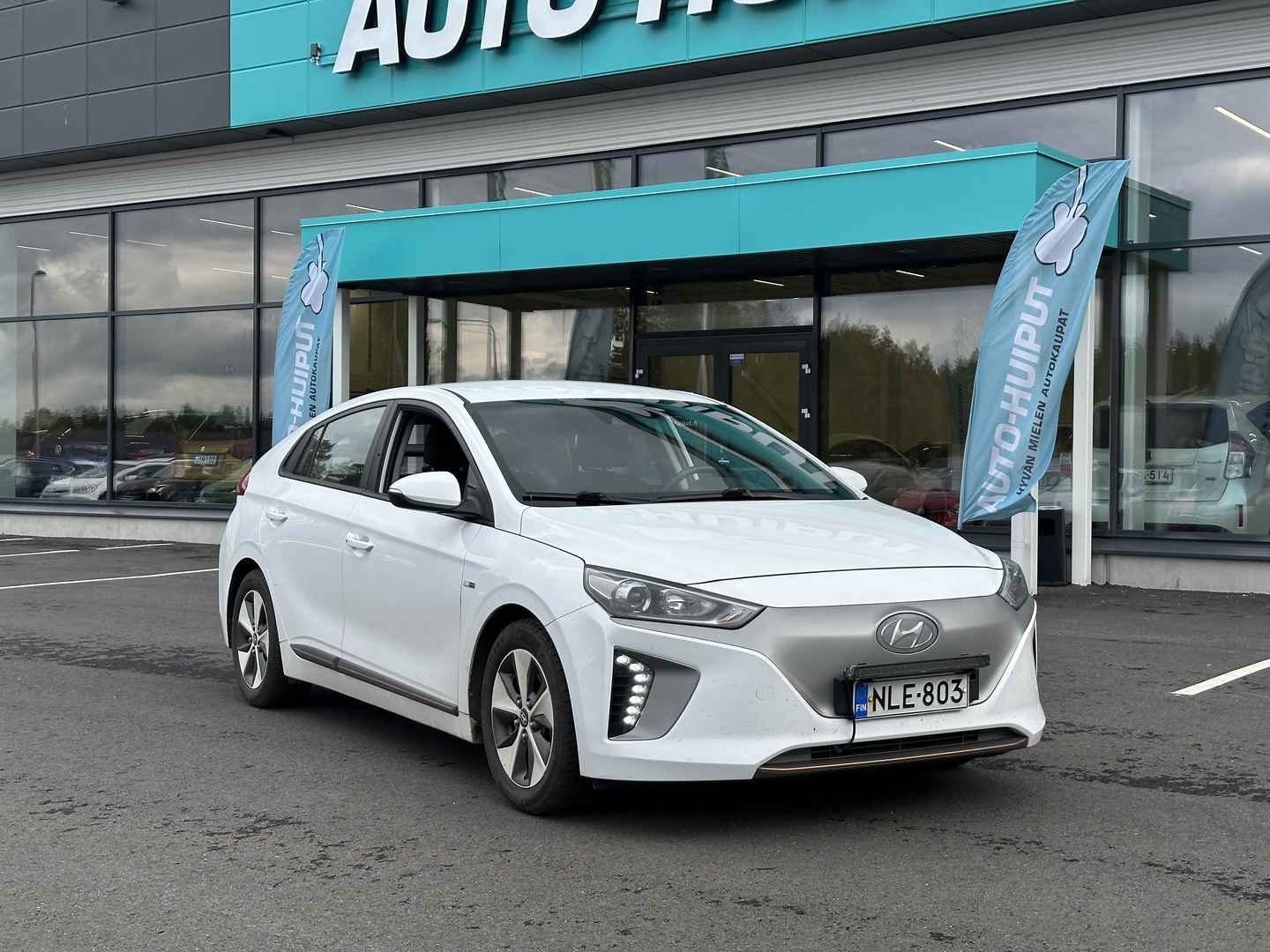 Auto Hyundai IONIQ electric