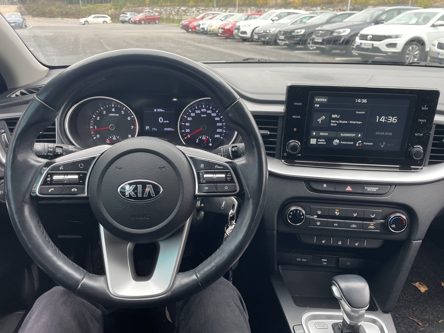 Kia Ceed 2020, photo 7/10