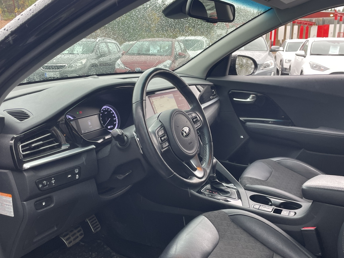 Kia Niro 1,6 GDI Hybrid Platinum DCT 2021, photo 6/16