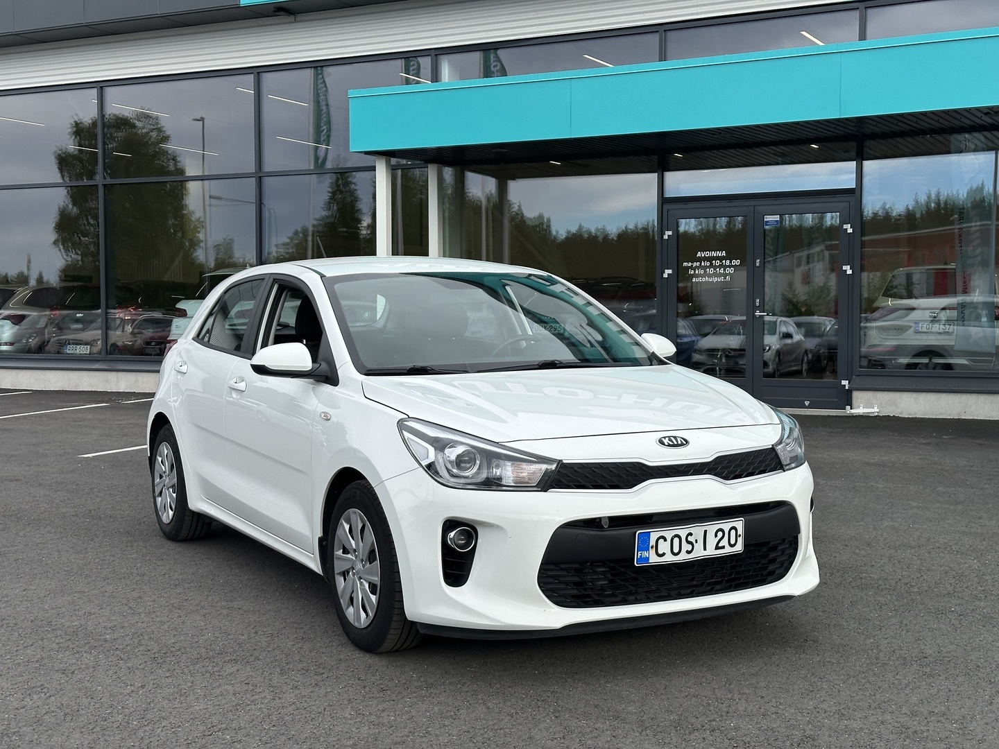 Auto Kia Rio