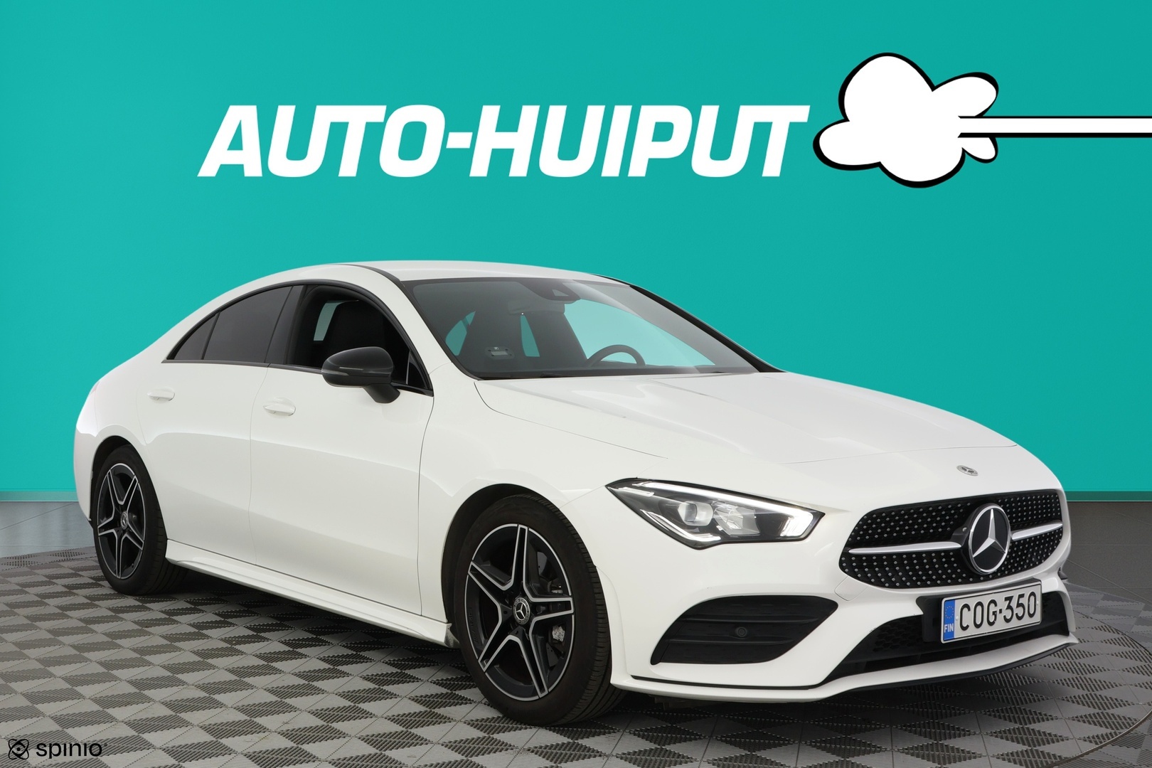 Auto Mercedes-Benz CLA