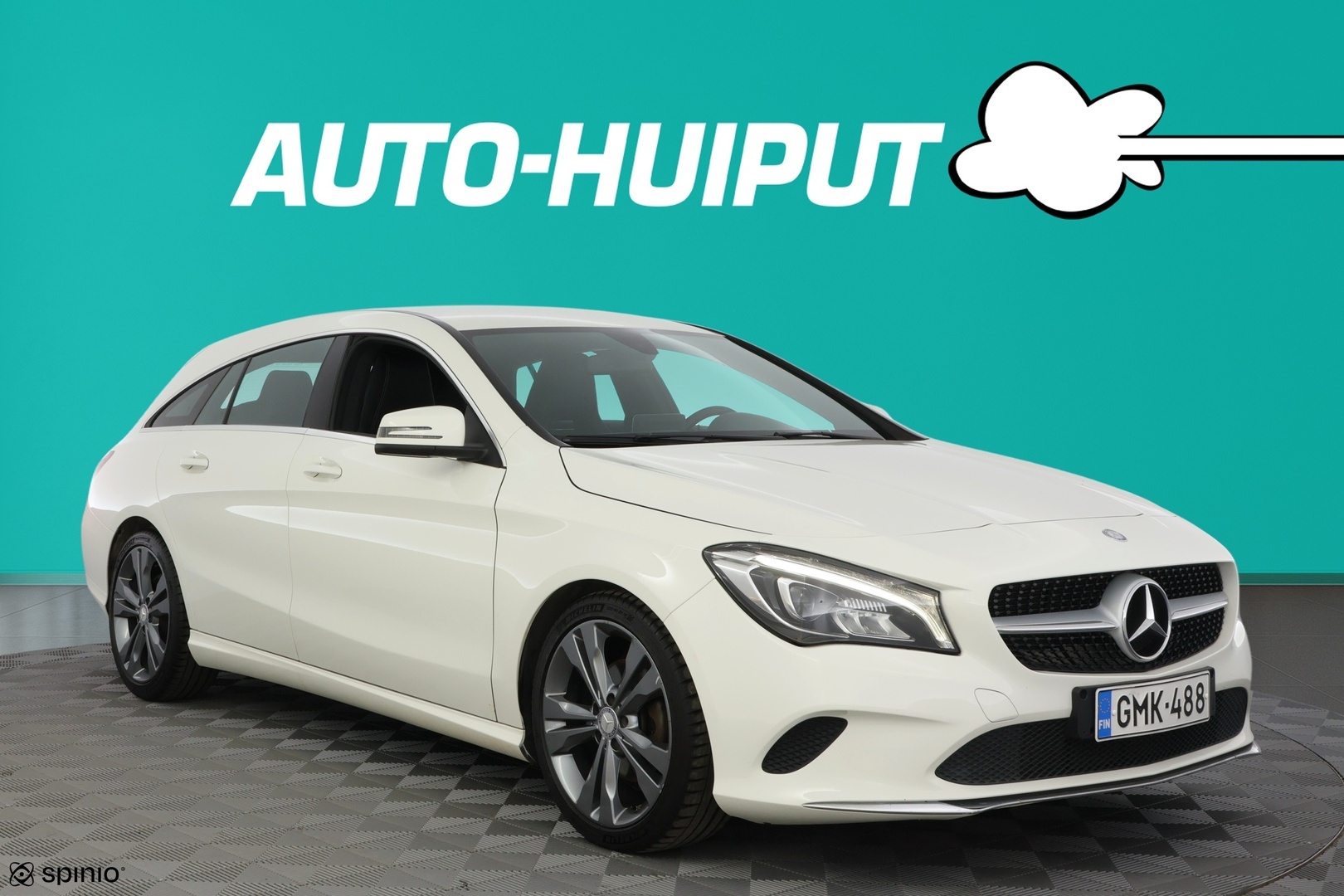 Auto Mercedes-Benz CLA