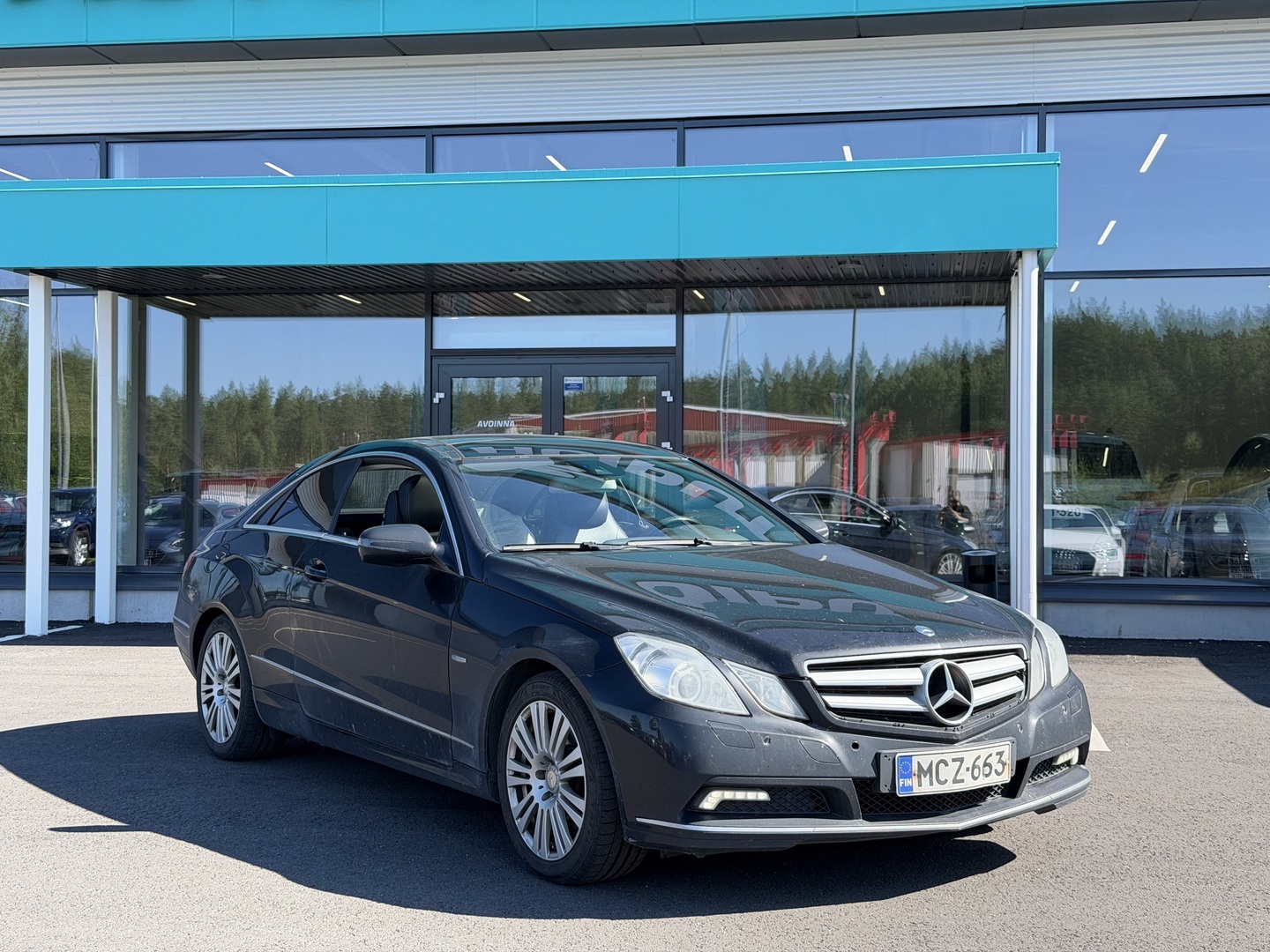 Auto Mercedes-Benz E
