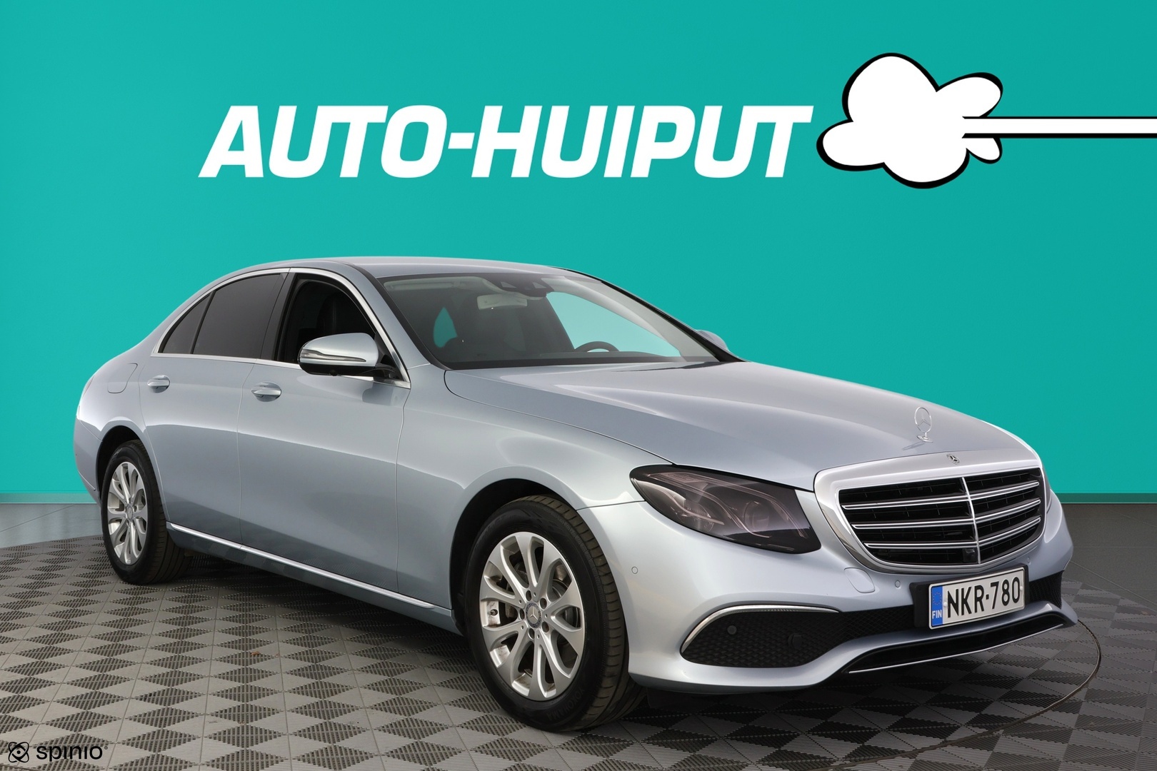 Auto Mercedes-Benz E
