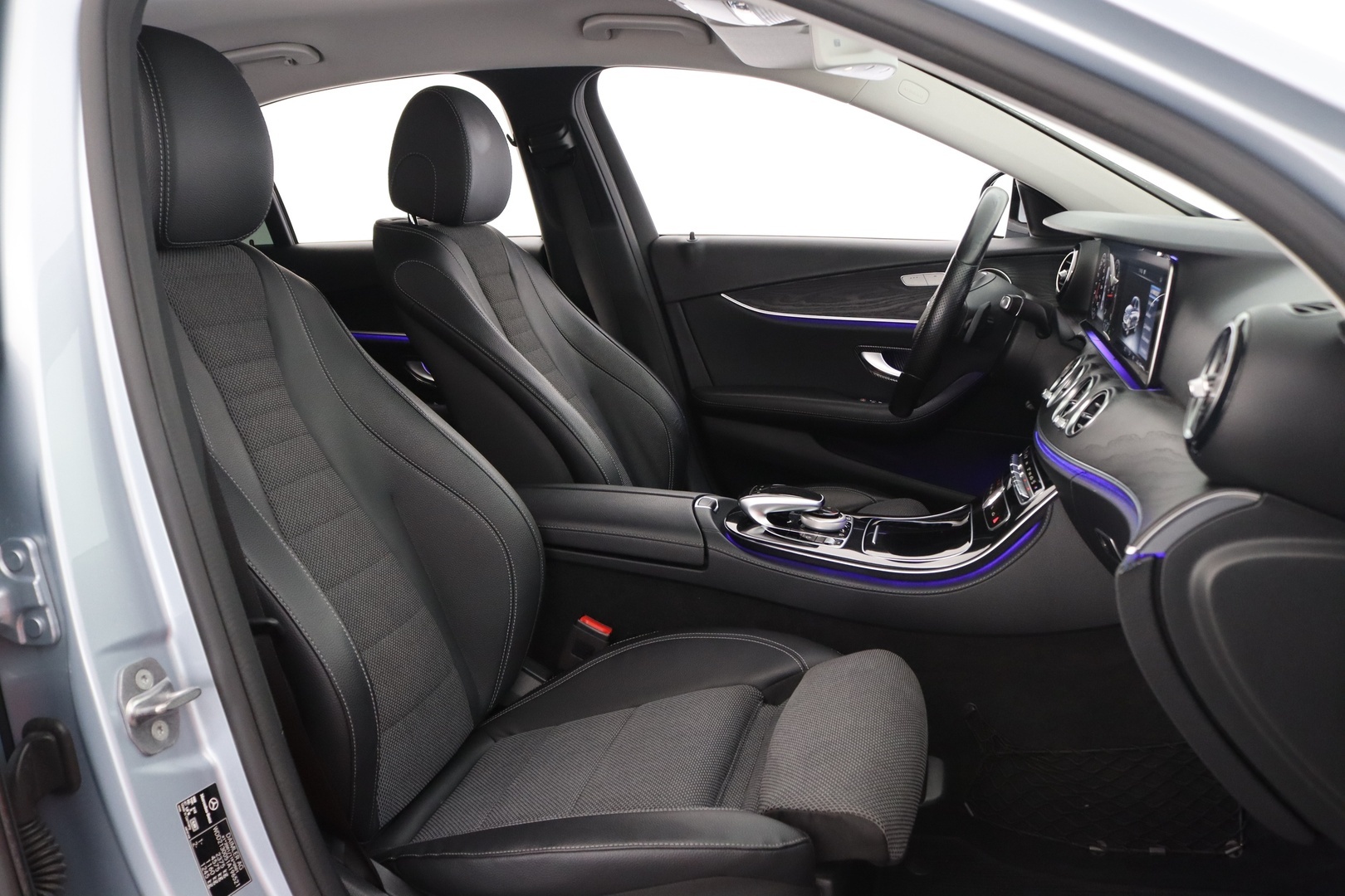 Mercedes-Benz E 2017, kuva 6/25