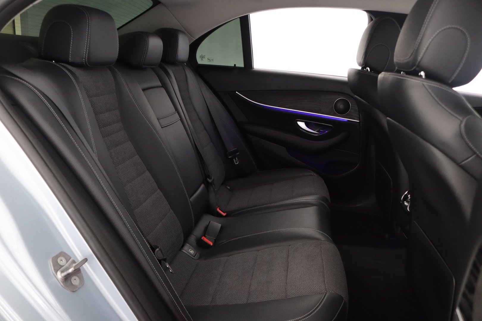 Mercedes-Benz E 2017, kuva 7/25