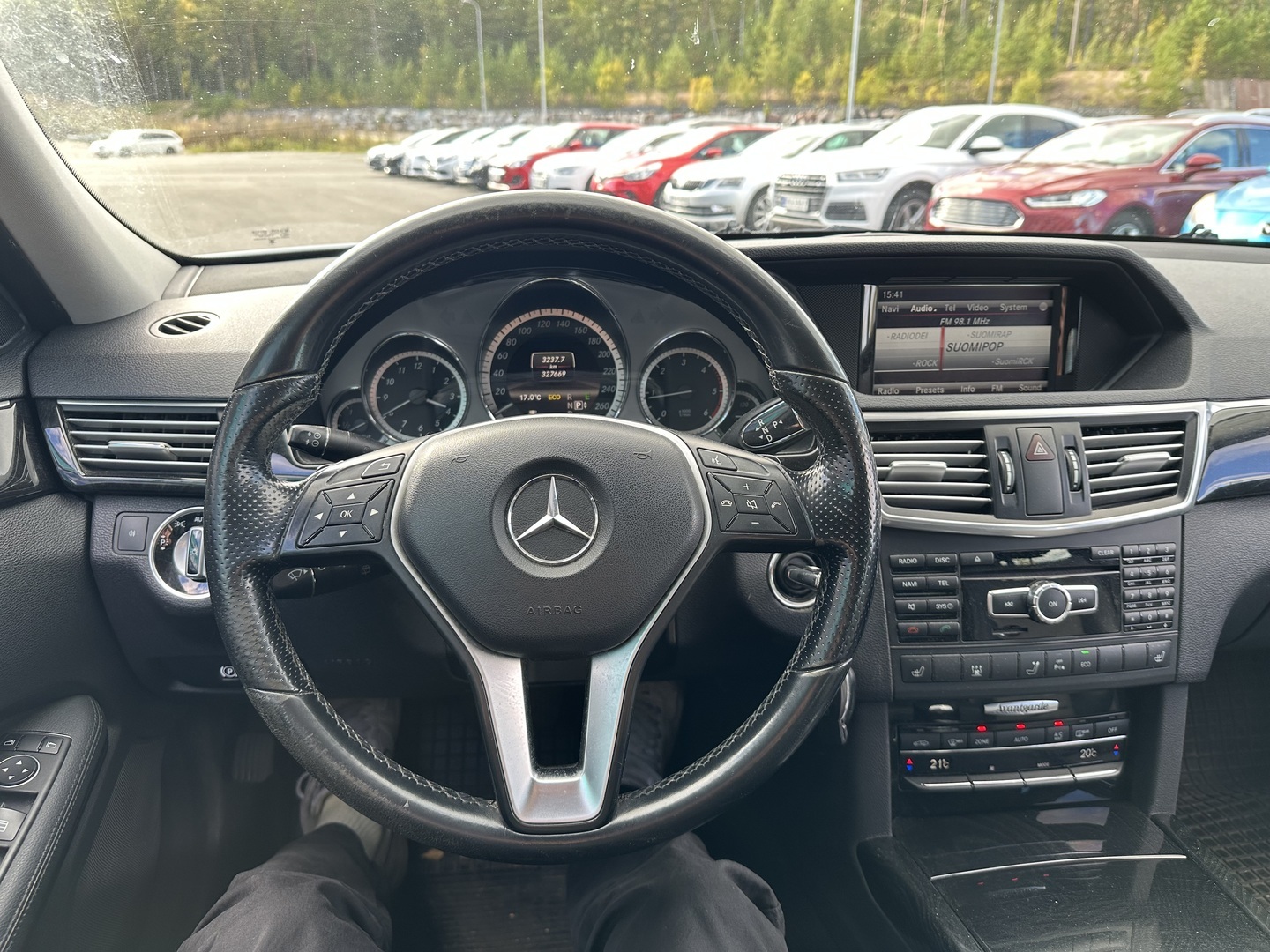Mercedes-Benz E 2013, photo 7/11