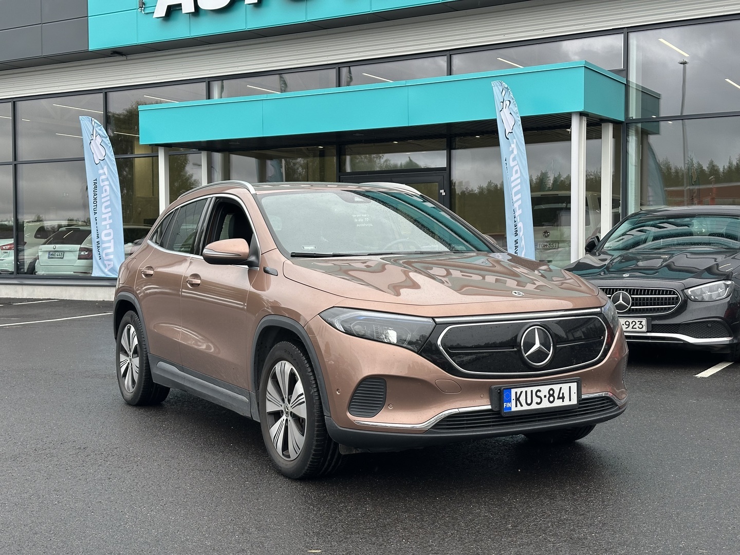 Auto Mercedes-Benz EQA