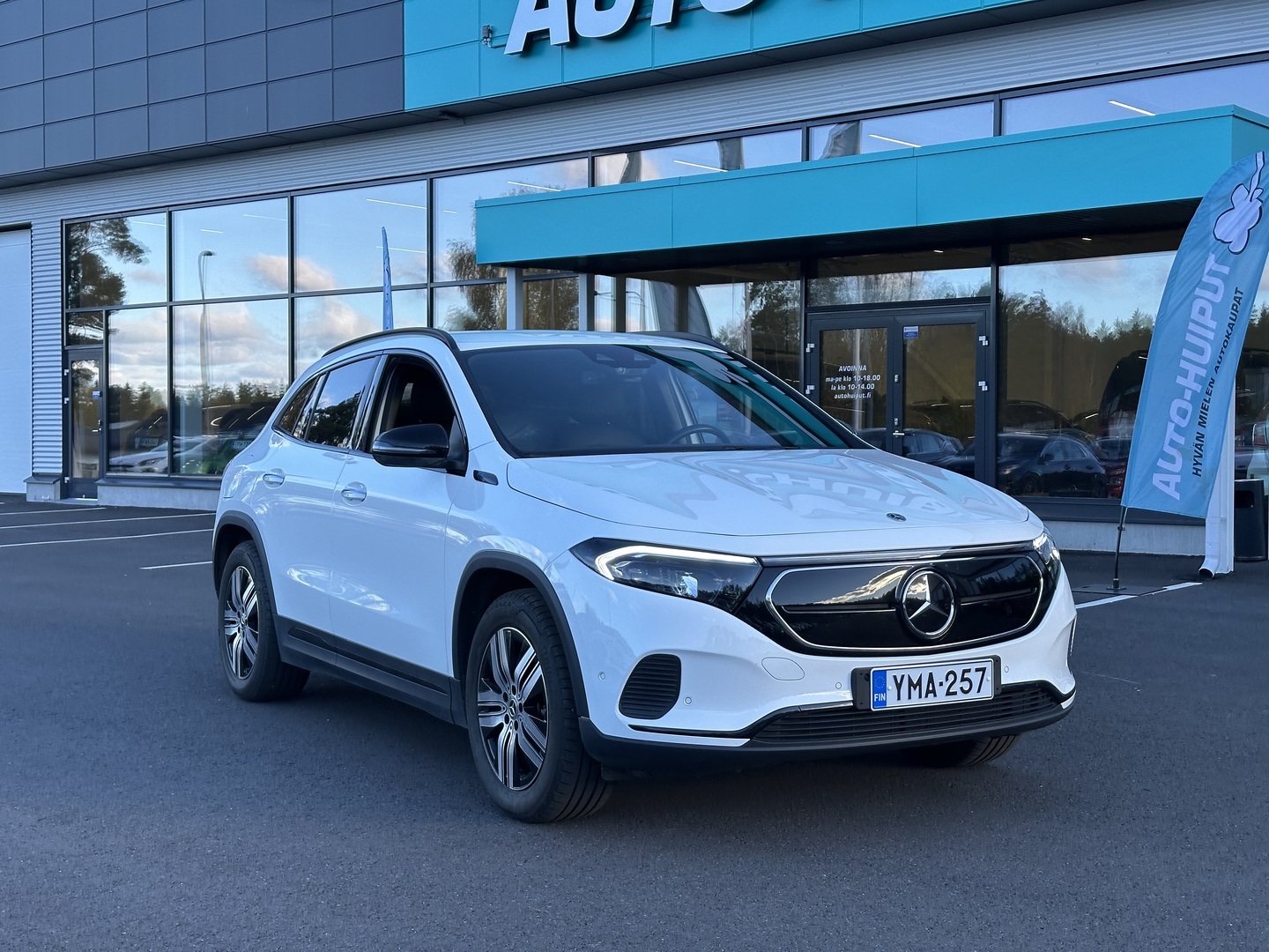 Auto Mercedes-Benz EQA