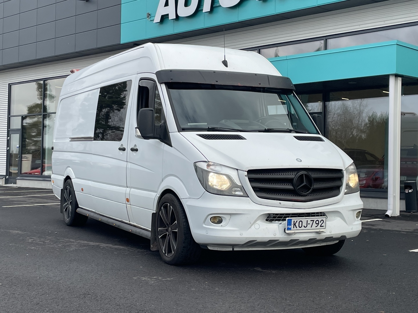 Auto Mercedes-Benz Sprinter