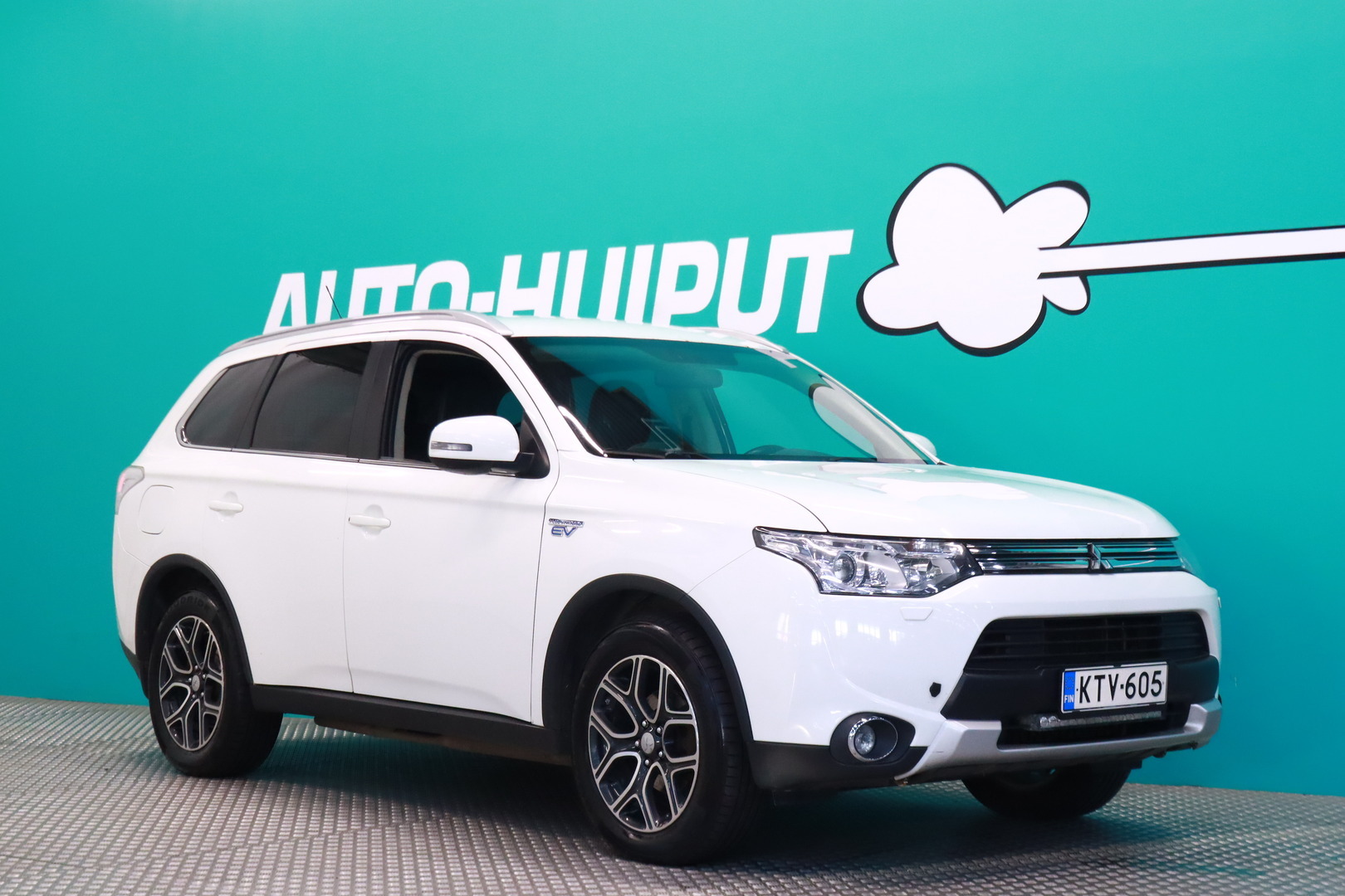 Mitsubishi - Outlander PHEV