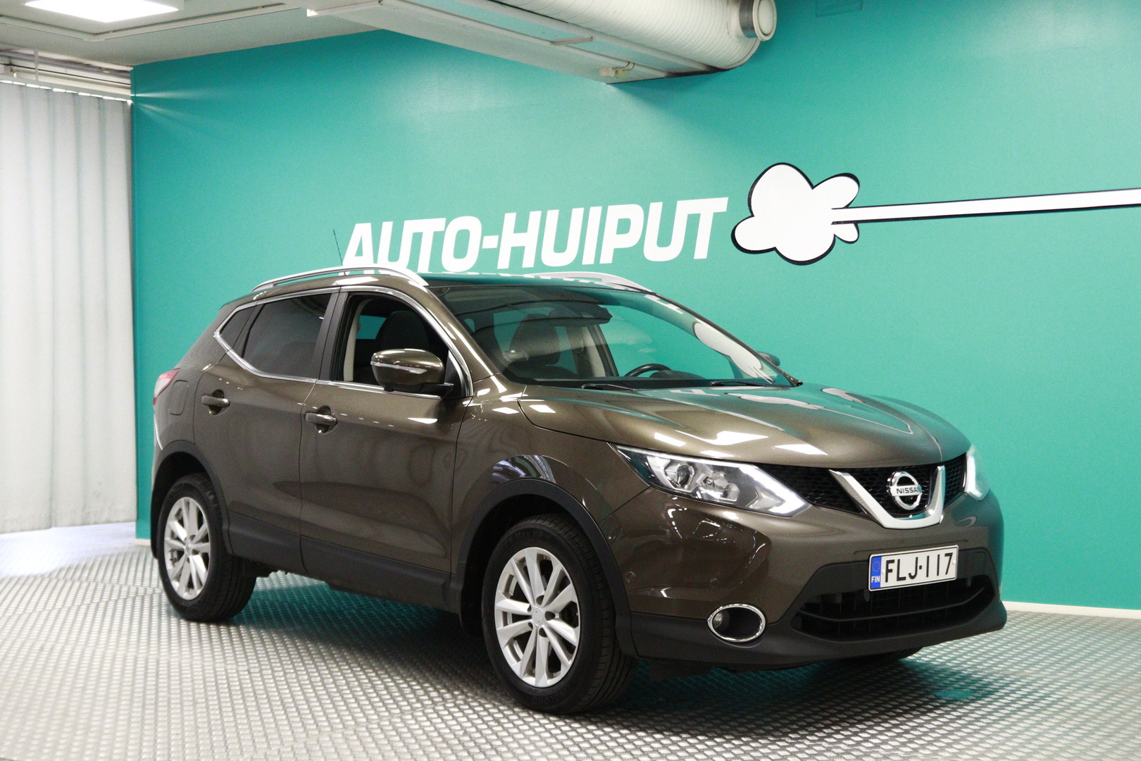 Nissan - Qashqai