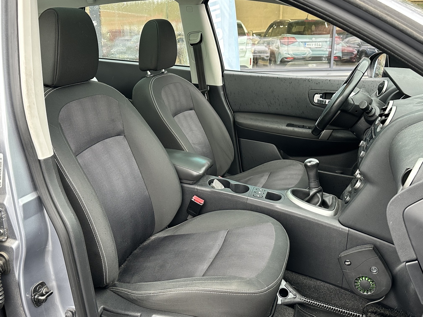 Nissan Qashqai 1,6L Stop 2013, kuva 3/8