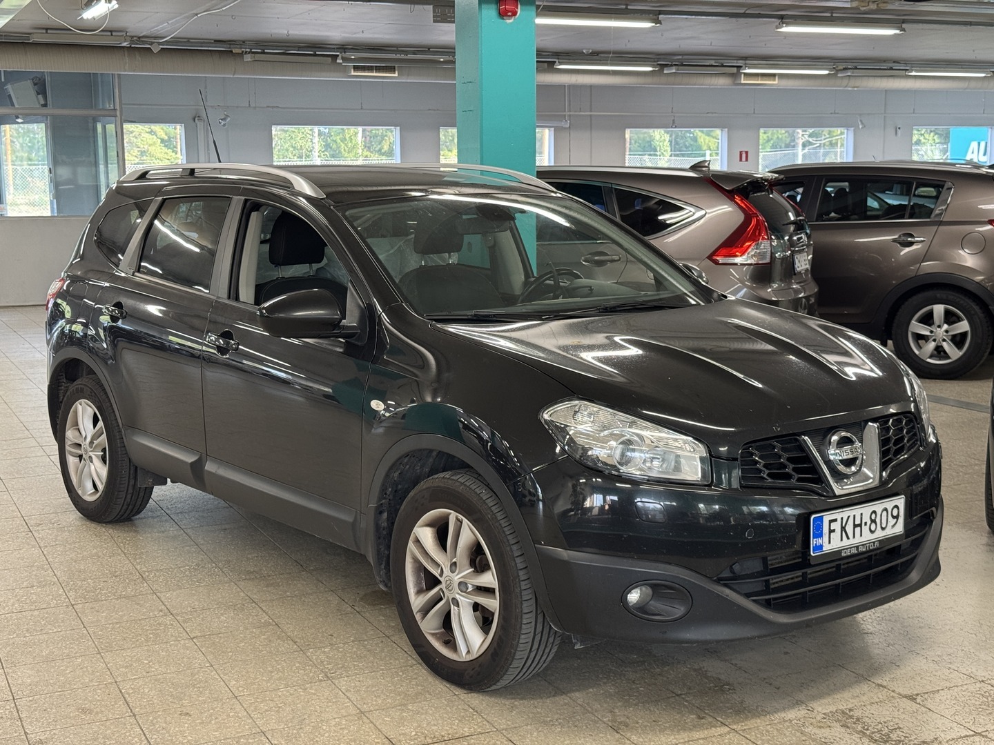 Nissan - Qashqai+2