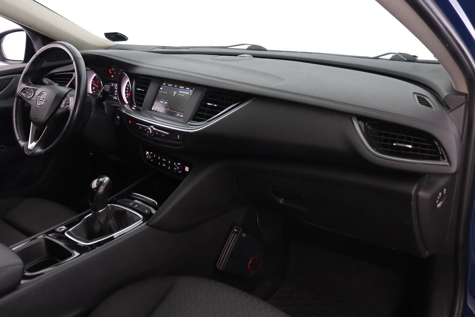 Opel Insignia 2019, kuva 6/21