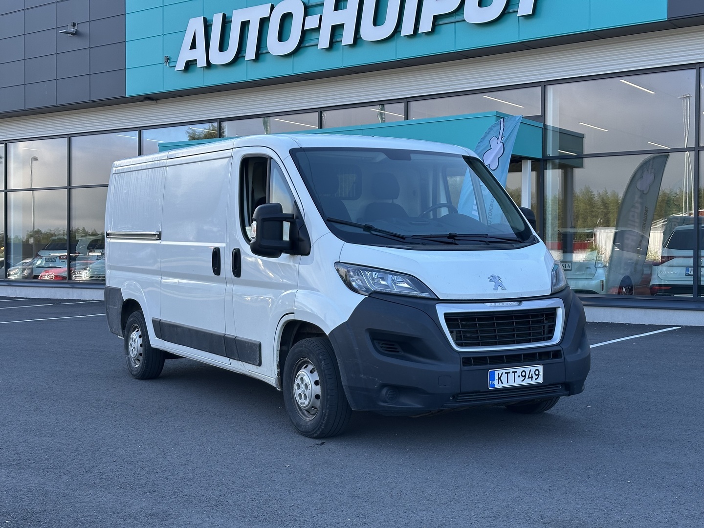 Auto Peugeot Boxer