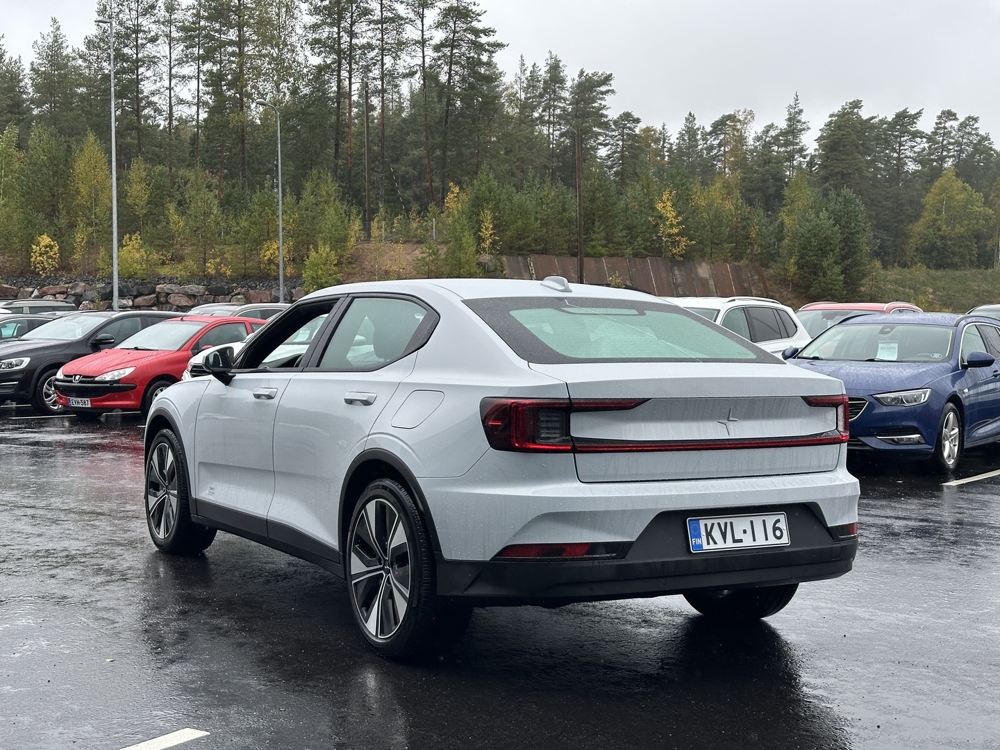 Polestar 2 2023, kuva 3/12