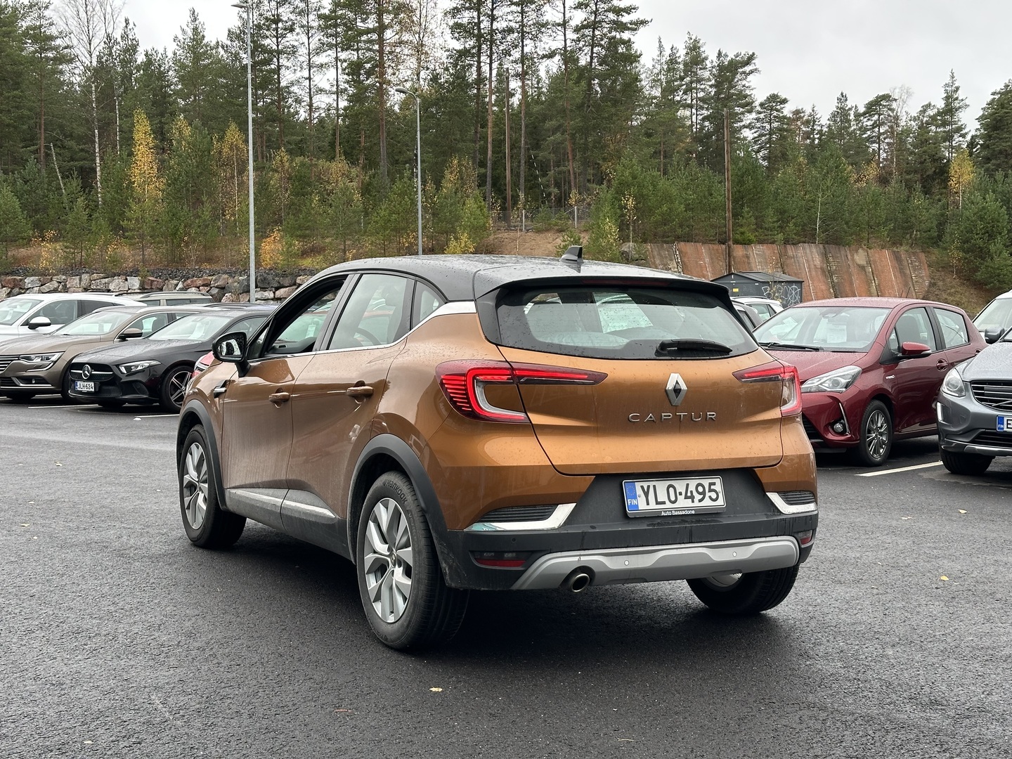Renault Captur TCe 130 EDC7-aut Intens 2020, bild 3/13