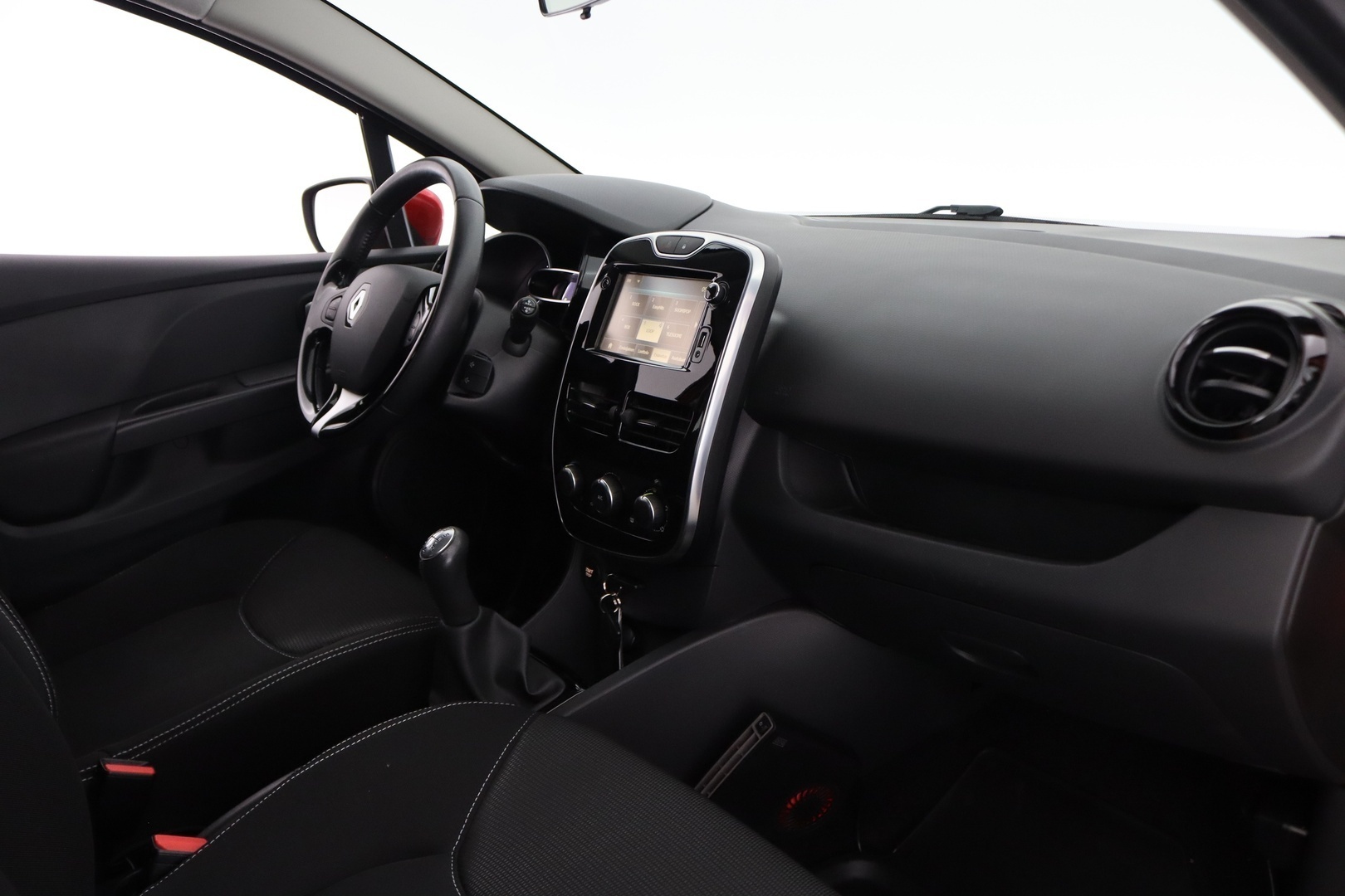 Renault Clio 2015, kuva 7/25