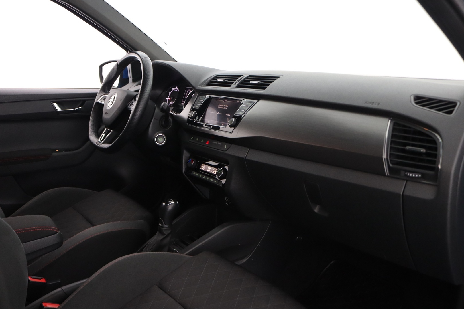 Skoda Fabia 2019, kuva 7/31