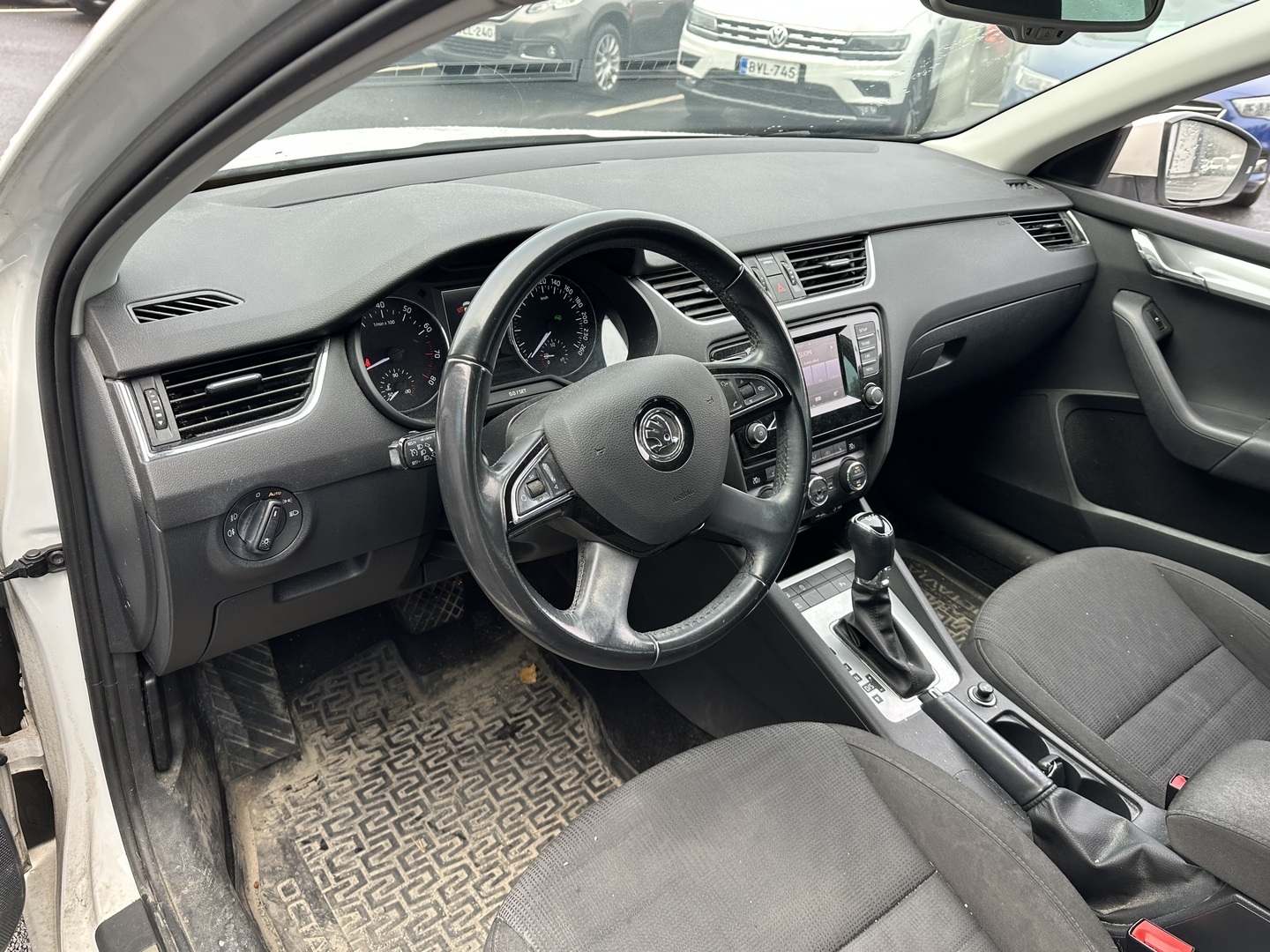 Skoda Octavia 2014, kuva 4/4