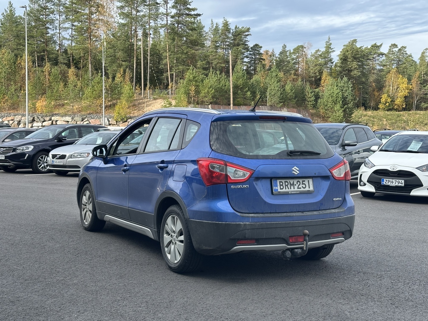 Suzuki SX4 S-Cross 1,6 VVT 4WD GL+ 5MT 2014, photo 3/9