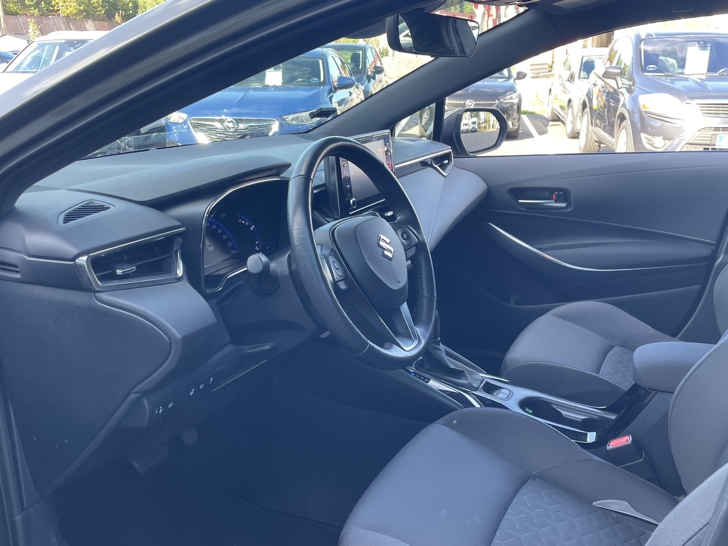 Suzuki Swace 1,8 HYBRID 2WD GL+ CVT-aut 2022, kuva 6/15