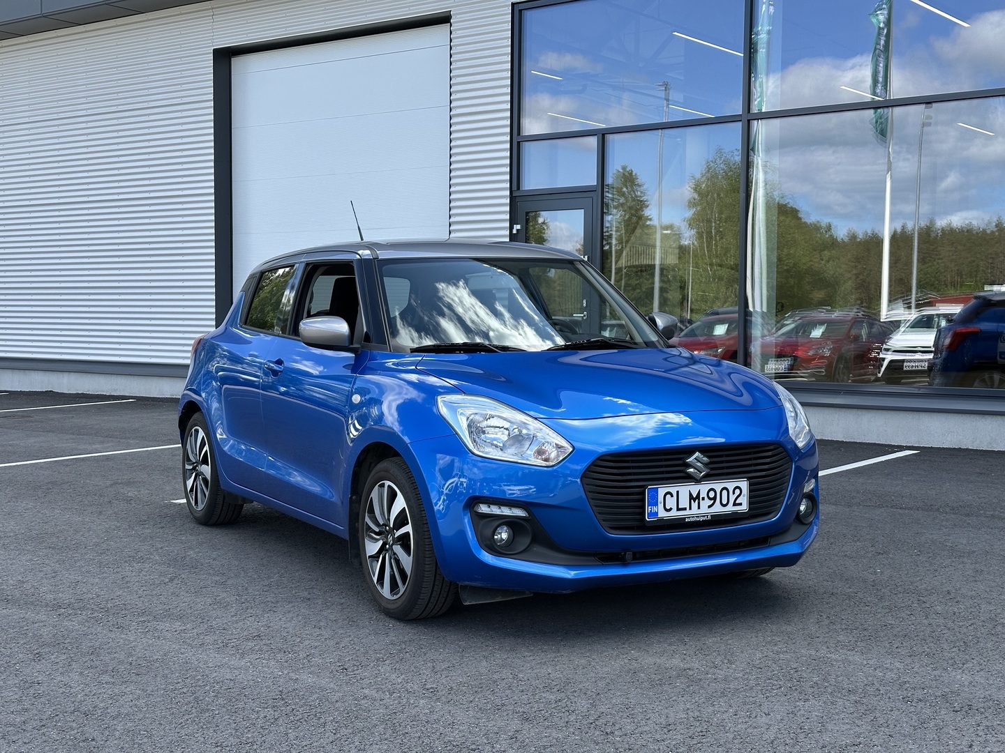 Auto Suzuki Swift