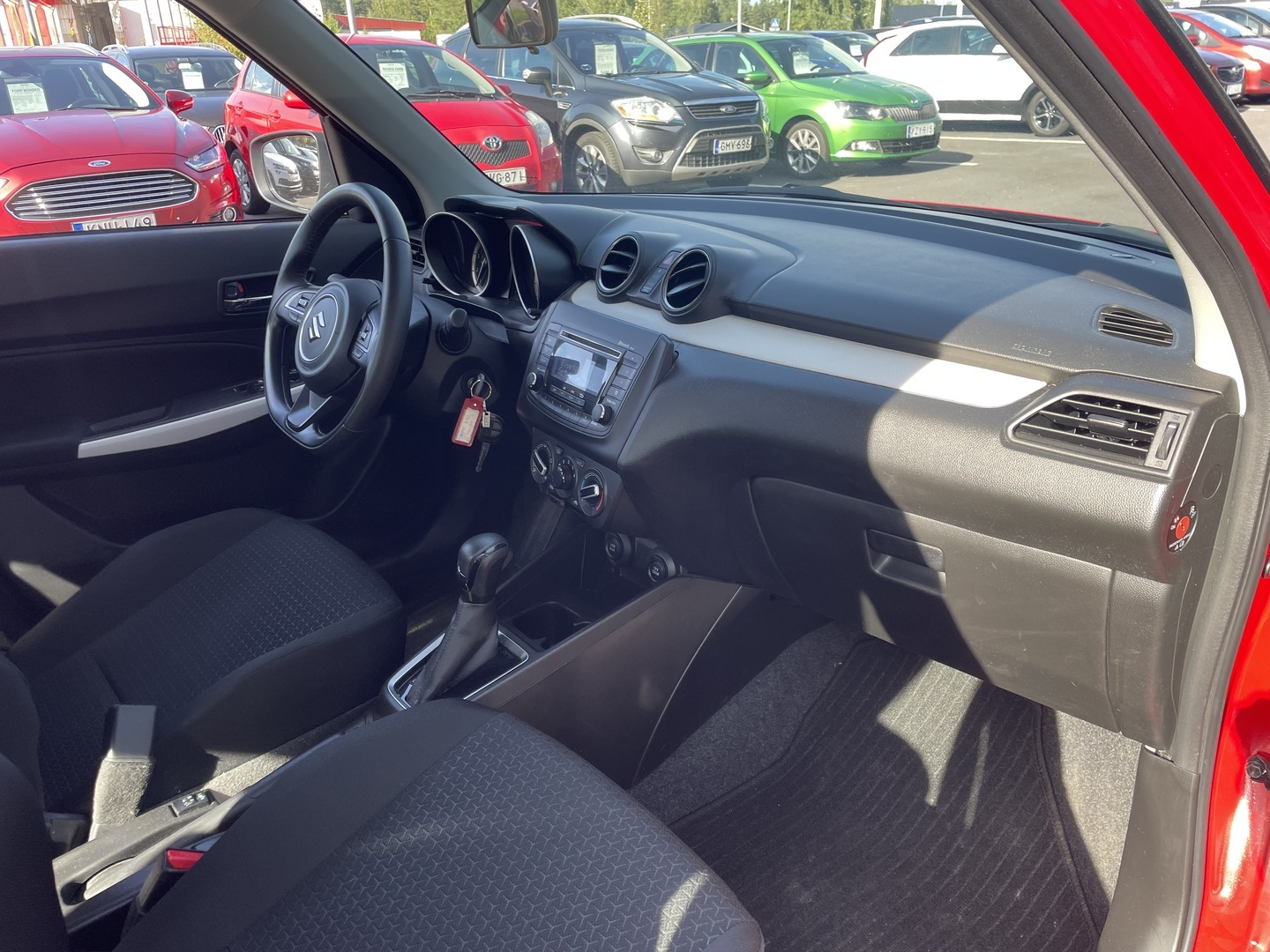 Suzuki Swift 2023, kuva 5/15