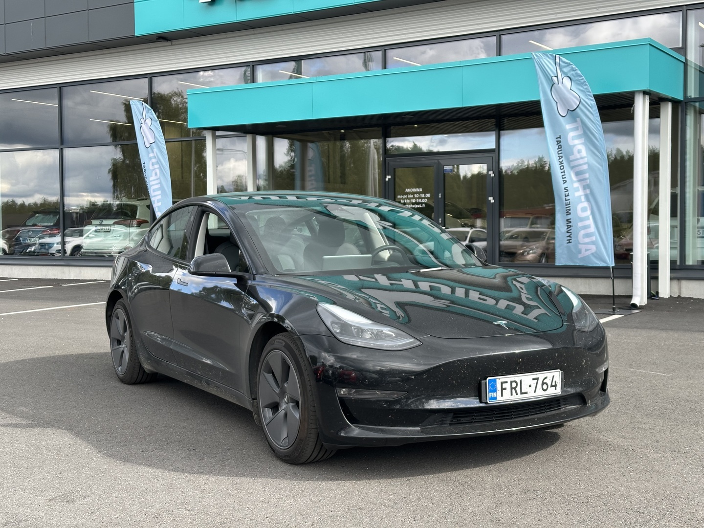 Auto Tesla Model 3