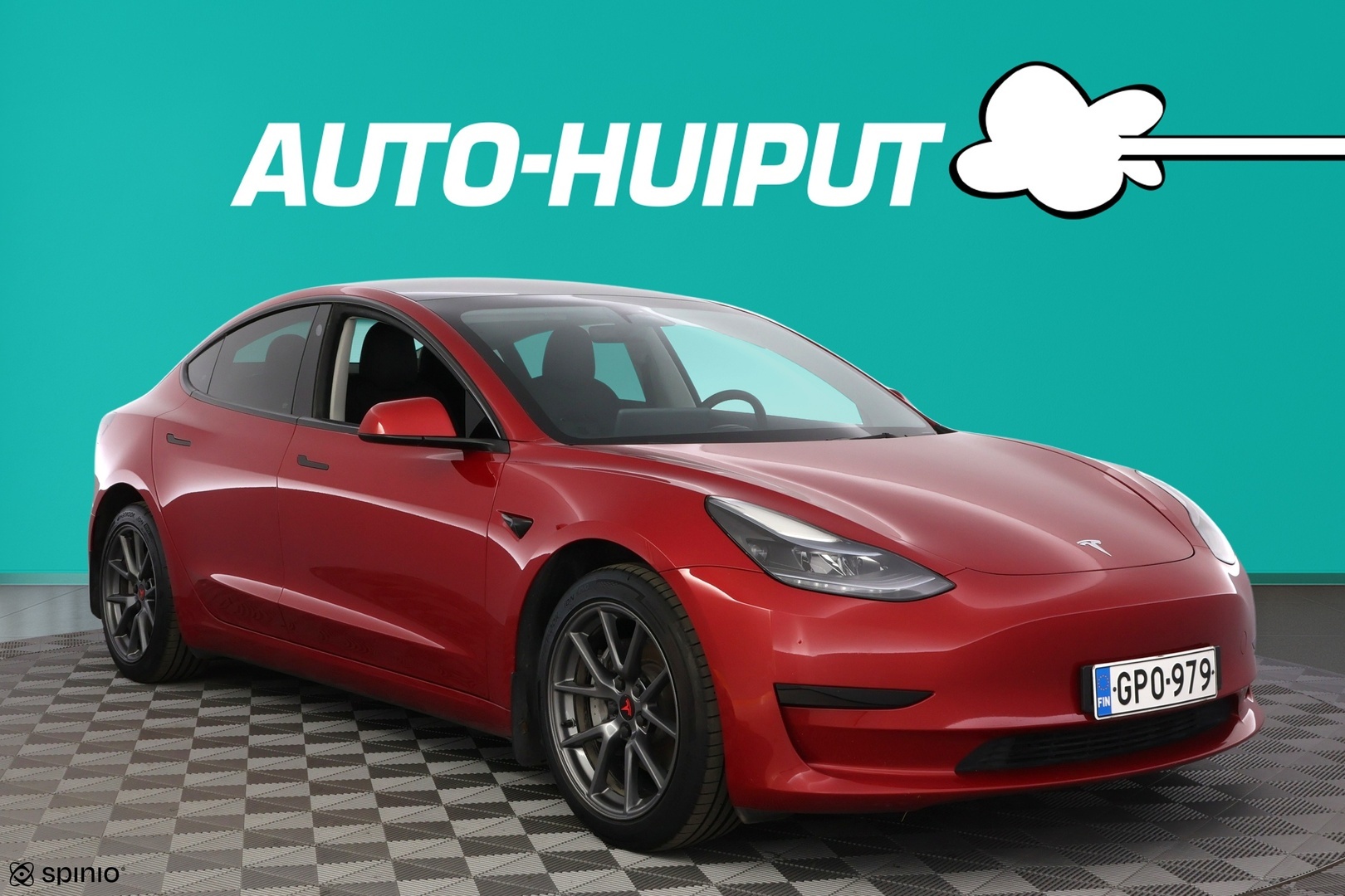 Auto Tesla Model 3
