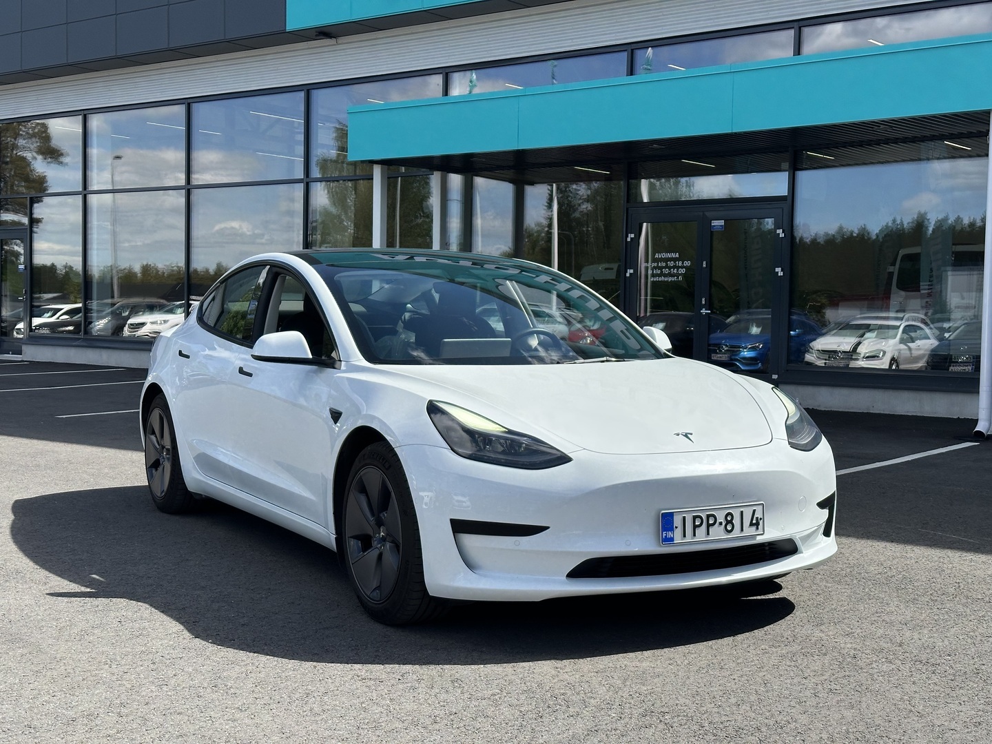 Auto Tesla Model 3
