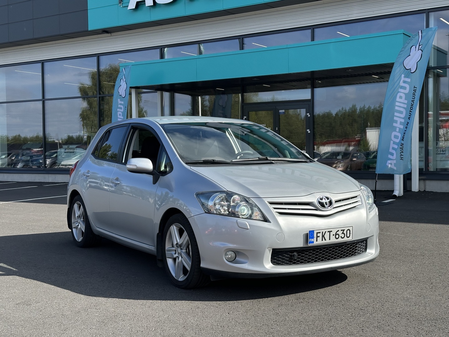 Auto Toyota Auris
