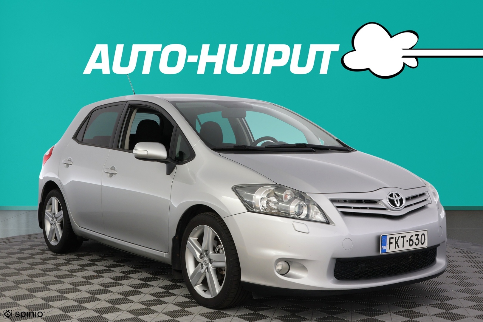 Auto Toyota Auris