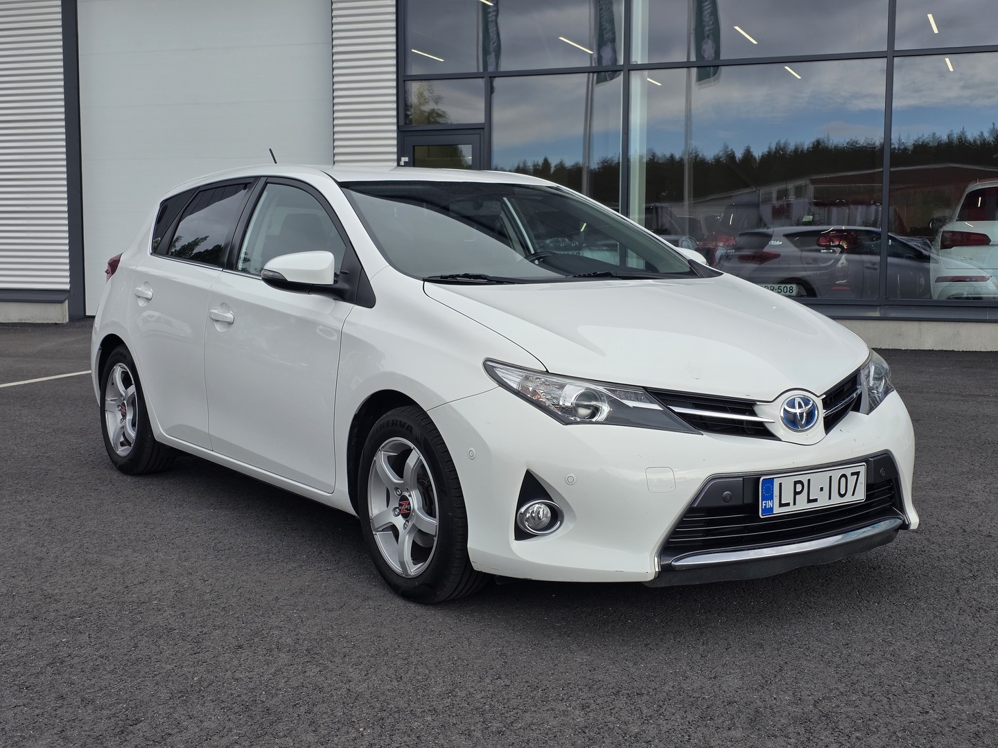 Auto Toyota Auris